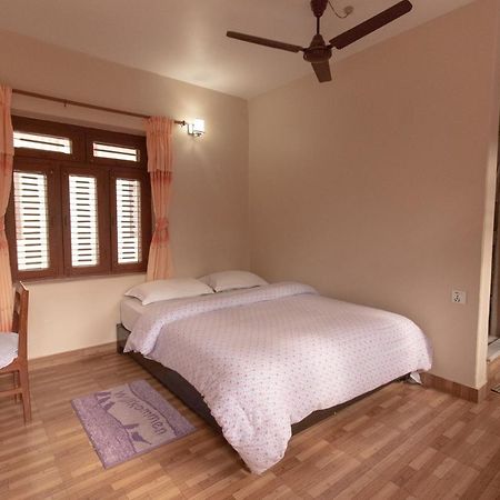 New Tourist Guest House Pokhara Eksteriør bilde