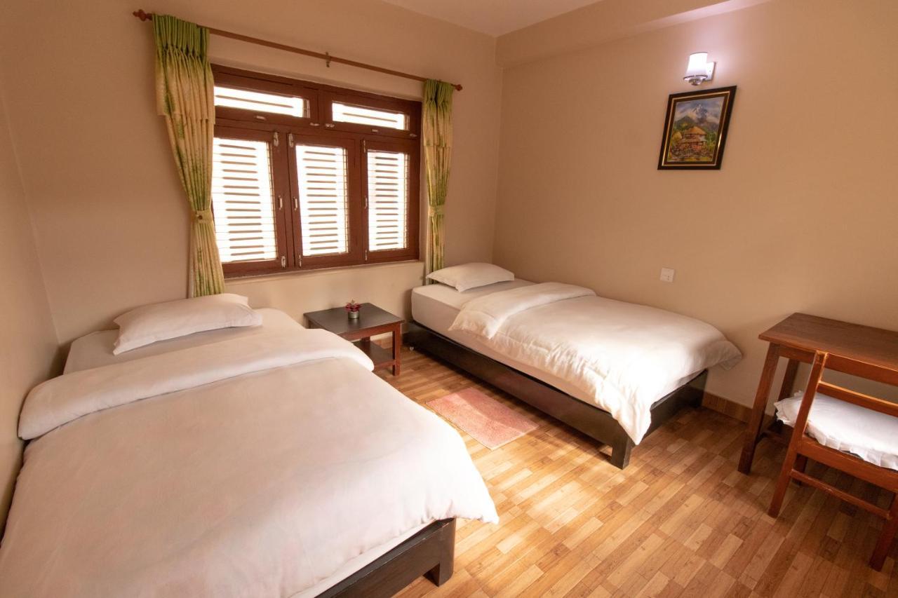 New Tourist Guest House Pokhara Eksteriør bilde