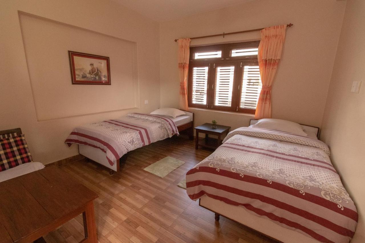 New Tourist Guest House Pokhara Eksteriør bilde